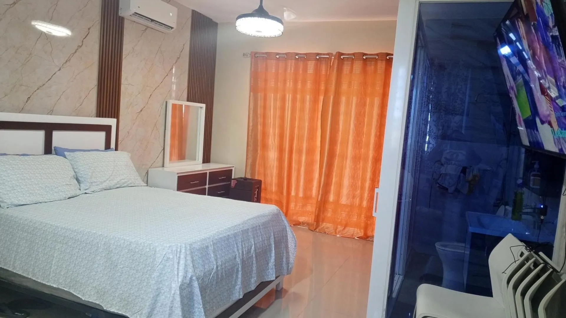 Villa D&Z Juan Baron Bed & Breakfast